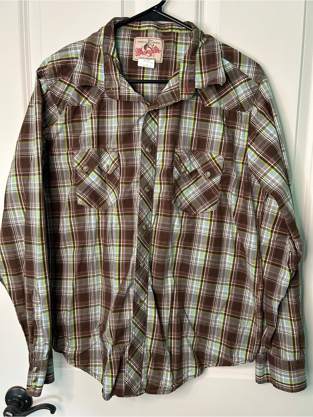 Wrangler Brown Plaid Button-Down Western Shirt with Green Accents Vintage 90s